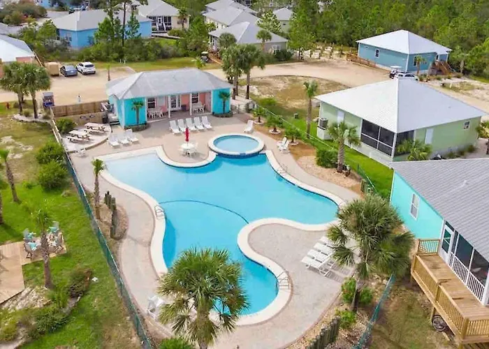 Holiday home 4014 Private 2 Pools Dog Friendly Sleeps 10