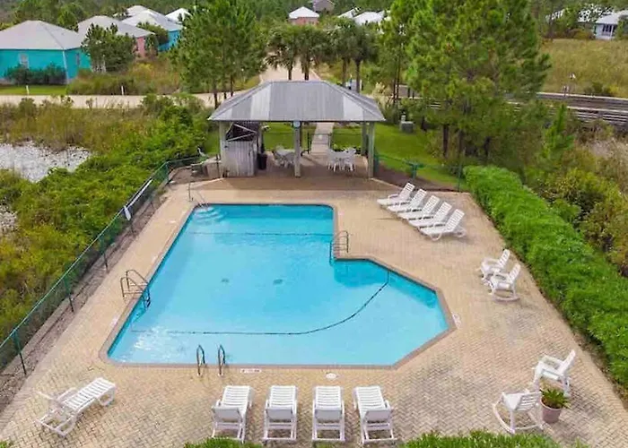 Holiday home 4014 Private 2 Pools Dog Friendly Sleeps 10