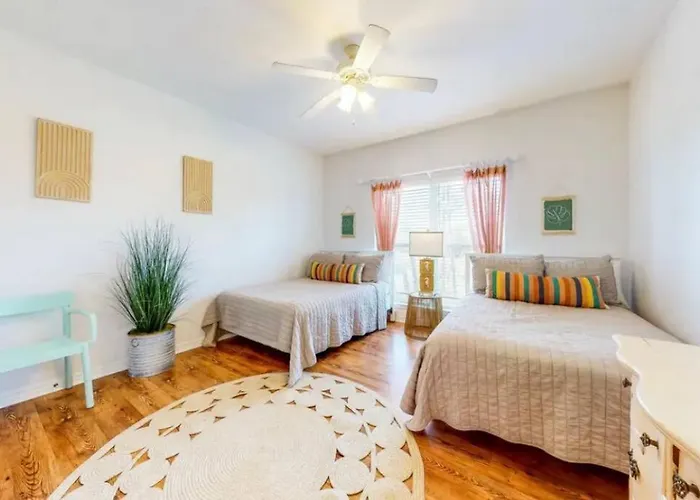 4014 Private 2 Pools Dog Friendly Sleeps 10