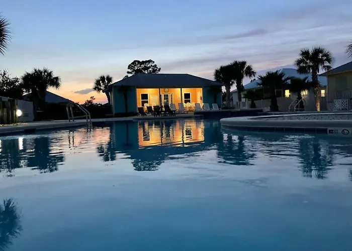 Holiday home 4014 Private 2 Pools Dog Friendly Sleeps 10